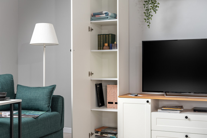 Остин 11.53 Кровать + ортопед + 13.227 Шкаф-пенал + 13.257 Тумба, белый шагрень/дуб крафт золотой